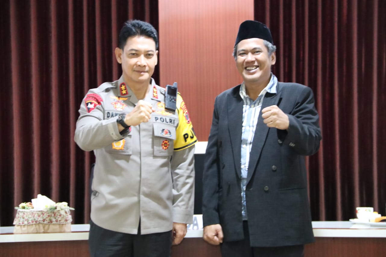 Read more about the article Kapolda Terima Kunjungan Audensi Ketua Bawaslu Kaltara